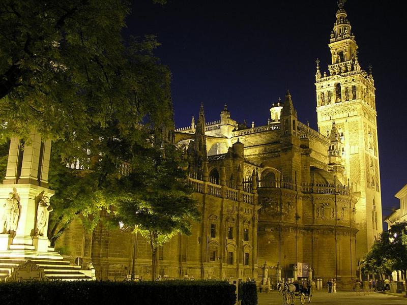 Epicenter II Nuevo Y Lujoso Apto Parking Gratis Perfecta Ubicacion Sevilla Buitenkant foto